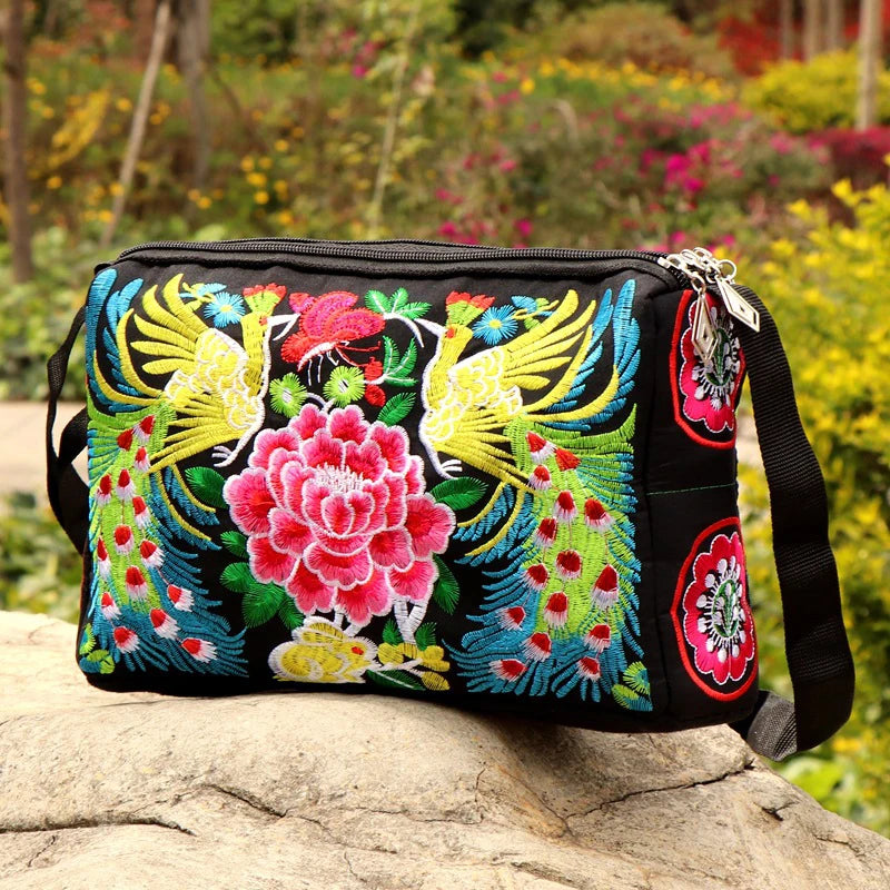 Women's Embroidered Flowers Nylon Crossbody Bag Ladies Luxury Large Capacity Travel Shoulder Bags