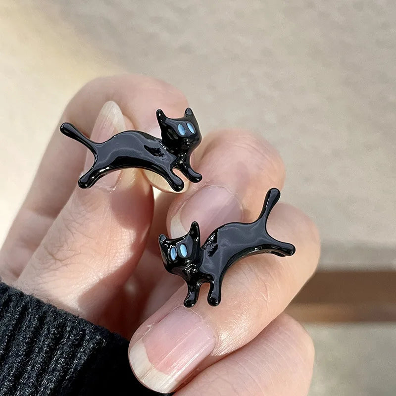 New Funny Small Black Cat Earring for Women Girl Fashion Cute Animal Kitten Earrings Fashion Party Festival Piercing Jewelry